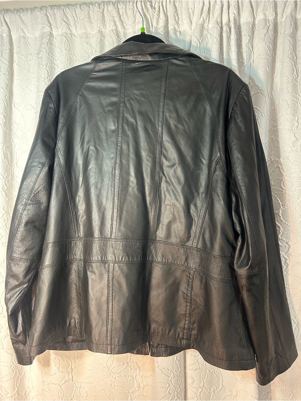 La nouvelle Renaissance xl Black Zip-Front Women's leather Jacket - Picture 2 of 6